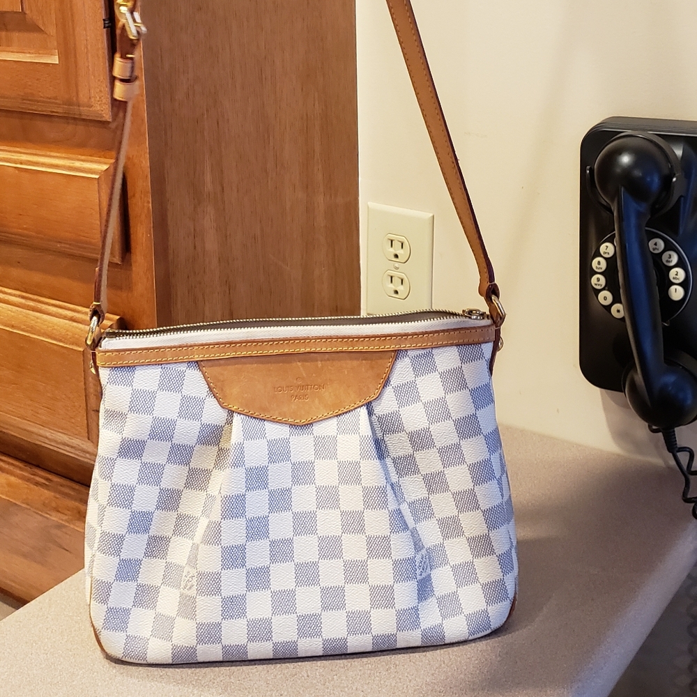 Louis Vuitton Damier Azur Siracusa PM